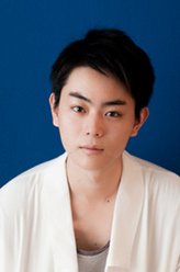 长谷川航一郎