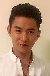 黄麒英
